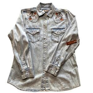 Vintage Threads by Como Embroidered Denim Western Shirt Pearl Snap Small NWT